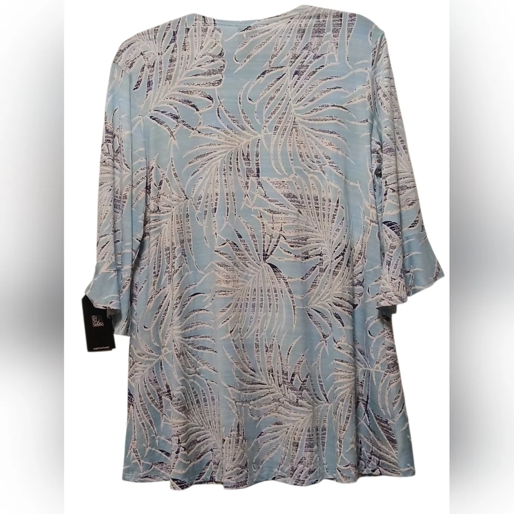 Clara Sun Woo - NWT Turquoise Tunic W/ White & Navy Blue Floral Design, V-Neck - Picture 7 of 12